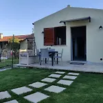 La Locandina