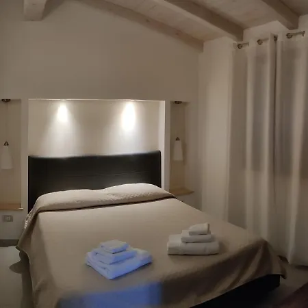 Holiday home La Locandina